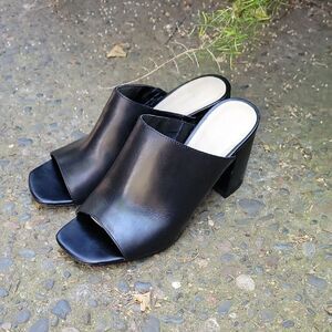 Marc Fisher Black Leather Mules with Chunky Heel Size 8.5M
